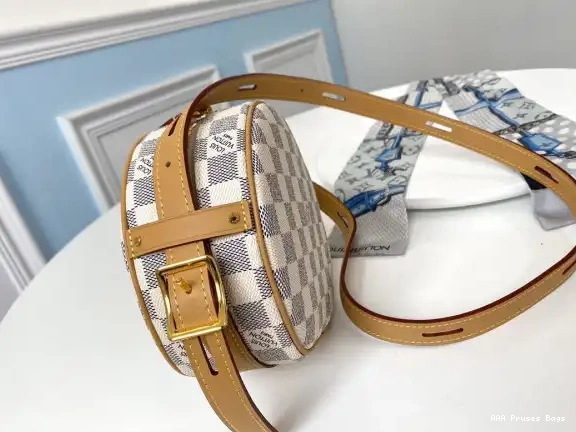AAA Replica Ru PM BOITE SOUPLE VUITTON CHAPEAU LOUIS 0601